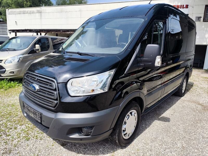 Schwarz Gebraucht 2018 Ford Transit Trend Kombi | 14.850 € (Guter Preis) - Bild 1/4