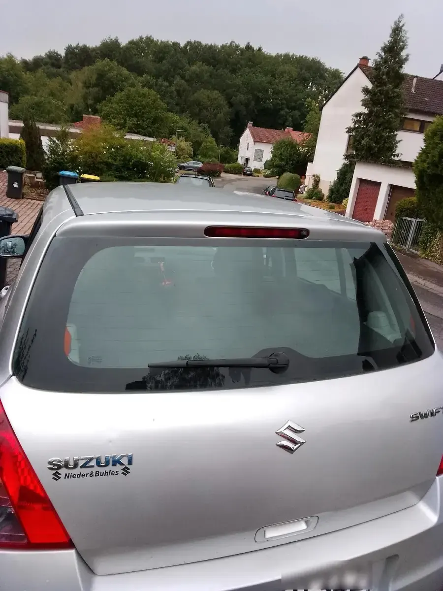 Gebraucht Suzuki Swift 91 PS (66 kW) 2009 Silber Kleinwagen
