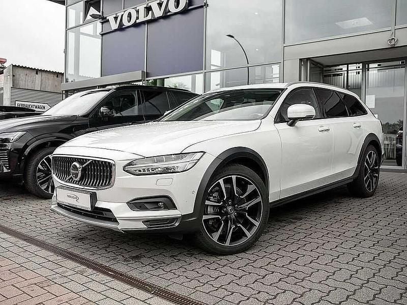 Gebraucht 2024 Volvo V90 CC Kombi | 49.890 € (Superpreis) - Bild 1/4