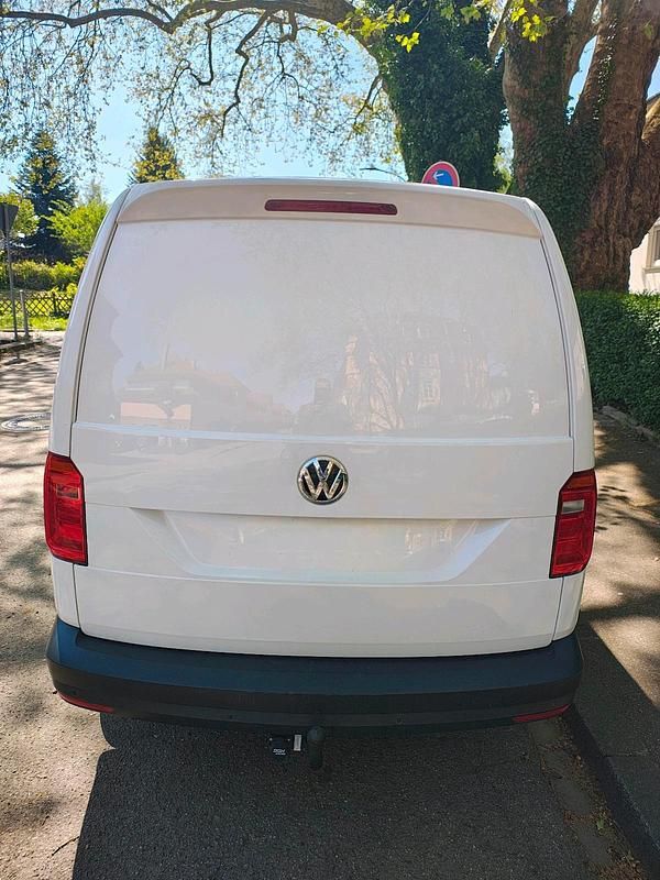 Gebraucht VW Caddy 122 PS (89 kW) 2019 Weiß Van / Kleinbus