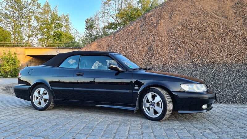 Schwarz Gebraucht 2002 Saab 9-3 Cabriolet Cabrio | 3.850 € (Superpreis) - Bild 1/4