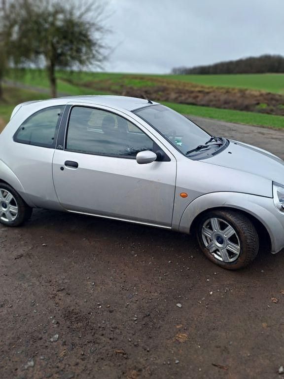 Gebraucht Ford Ka 70 PS (51 kW) 2006 Silber Kleinwagen