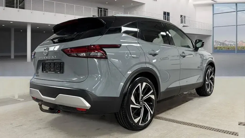 Gebraucht Nissan Qashqai Tekna+ 158 PS (116 kW) 2022 Grau SUV