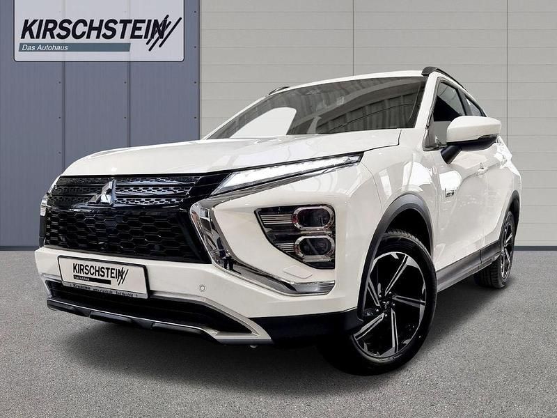 Weiß Gebraucht 2022 Mitsubishi Eclipse Cross Plus SUV | 20.990 € (Superpreis) - Bild 1/3