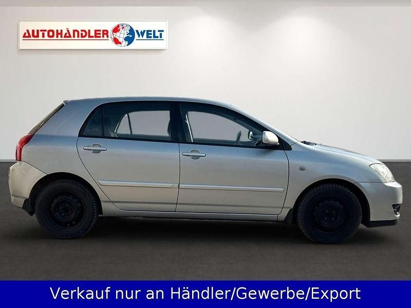 Gebraucht Toyota Corolla 110 PS (80 kW) 2005 Silber Limousine