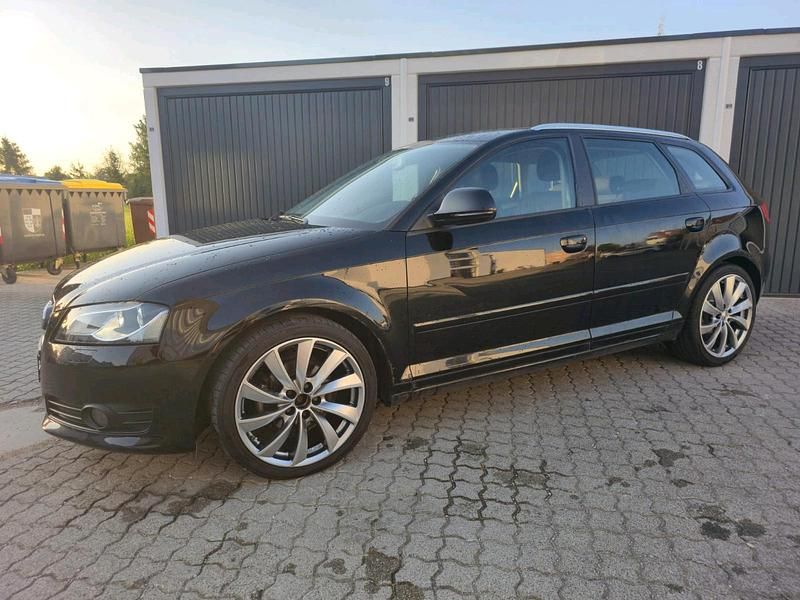 Schwarz Gebraucht 2008 Audi A3 Kleinwagen | 3.899 € (Fairer Preis) - Bild 1/4