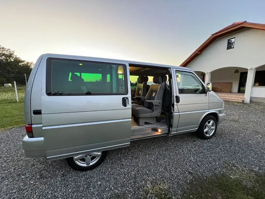 Gebraucht VW T4 102 PS (75 kW) 2000 Silber Van