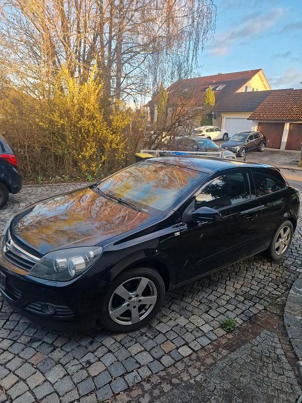 Gebraucht Opel Astra 125 PS (91 kW) 2006 Schwarz Limousine