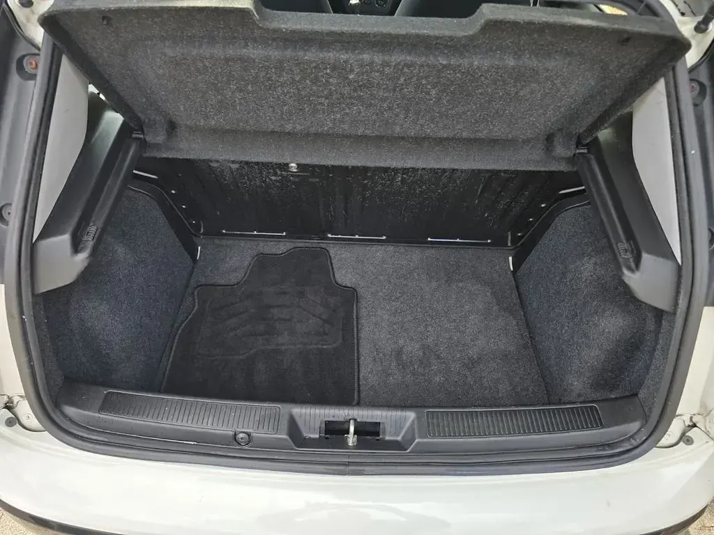 Gebraucht Fiat Punto Dynamic 77 PS (56 kW) 2010 Weiß Kleinwagen