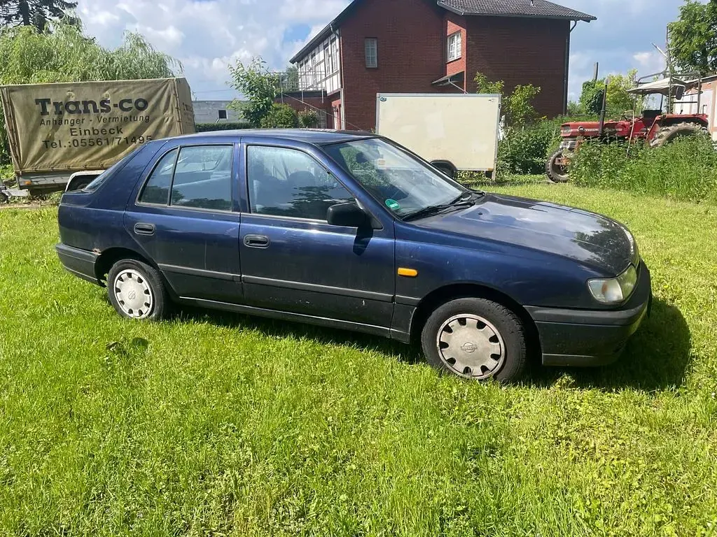 Gebraucht Nissan Sunny 75 PS (55 kW) 1992 Blau Limousine