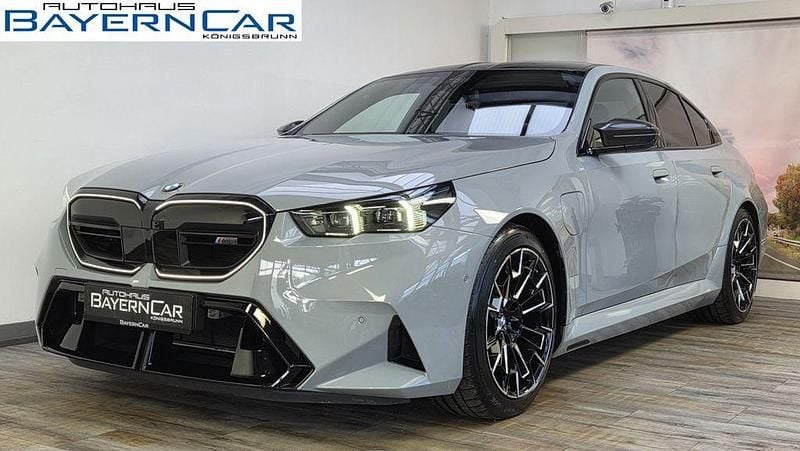 Gebraucht BMW M5 Performance 727 PS (534 kW) 2025 Grau Limousine