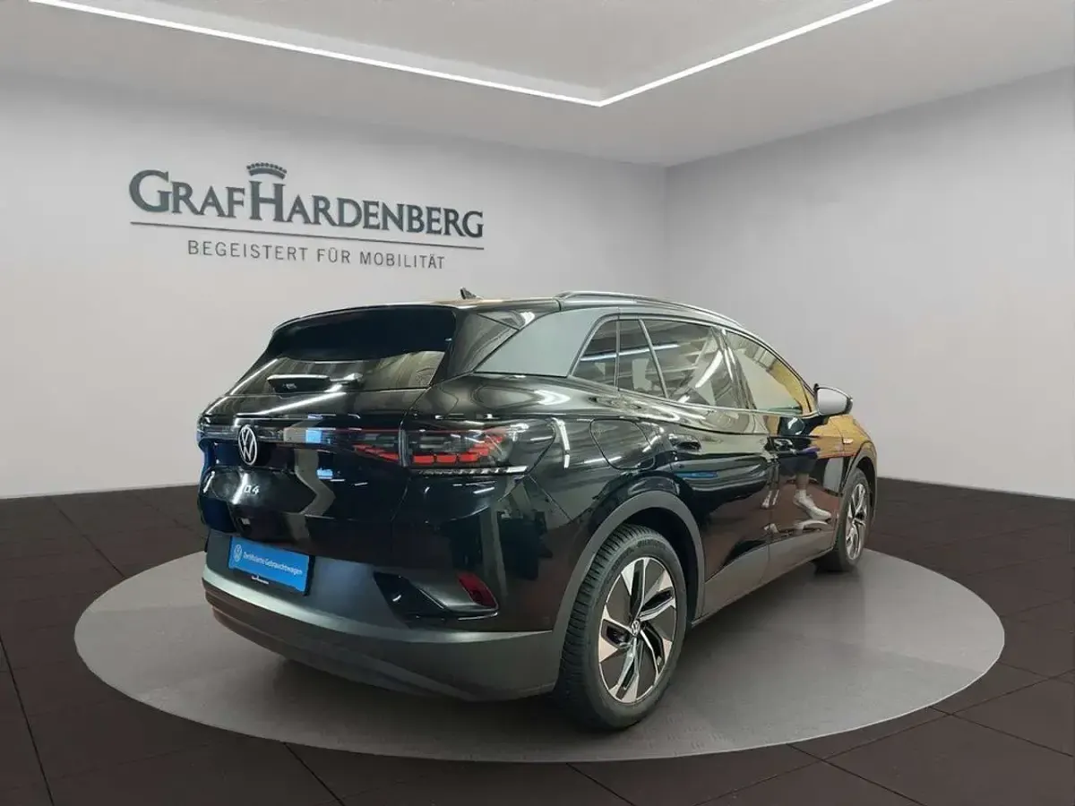 Gebraucht VW ID.4 Pro Performance 150 kW (204 PS) 2023 Schwarz SUV