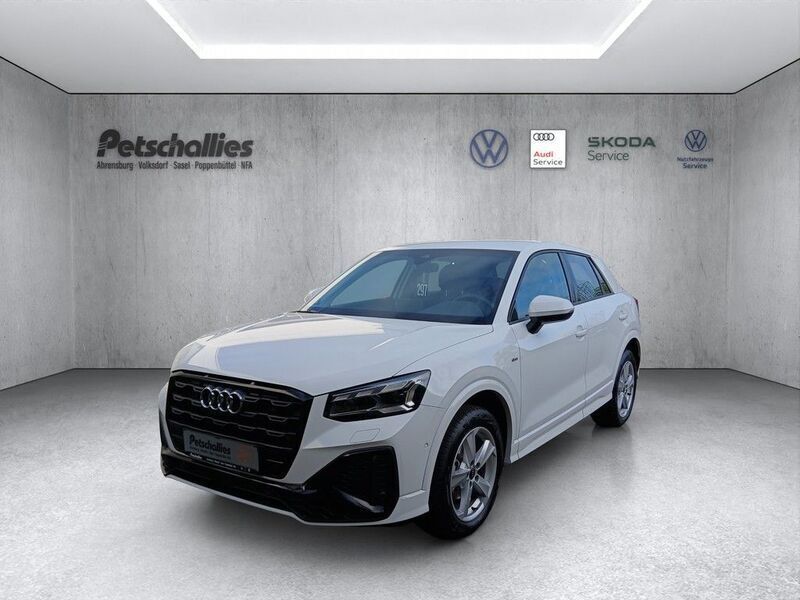 Weiss Gebraucht 2023 Audi Q2 S-Line SUV | 28.850 € (Fairer Preis) - Bild 1/4