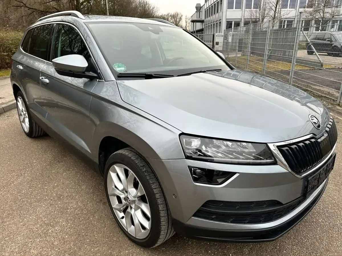 Gebraucht Skoda Karoq Style 150 PS (110 kW) 2019 Grau SUV