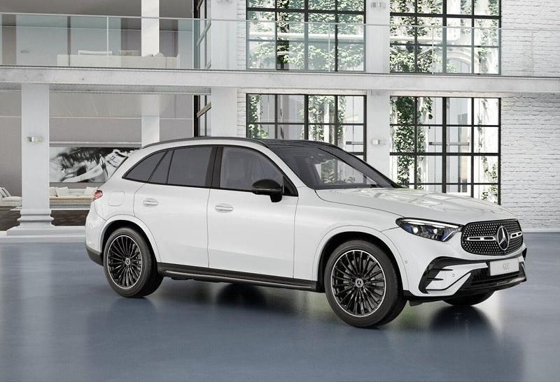 Gebraucht Mercedes GLC300 AMG 269 PS (197 kW) 2024 Weiß SUV