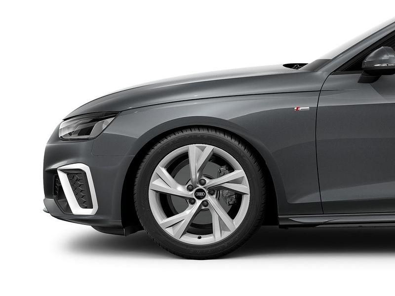 Gebraucht Audi A4 S-Line 163 PS (119 kW) 2024 Daytonagrau perleffekt/daytona Kombi