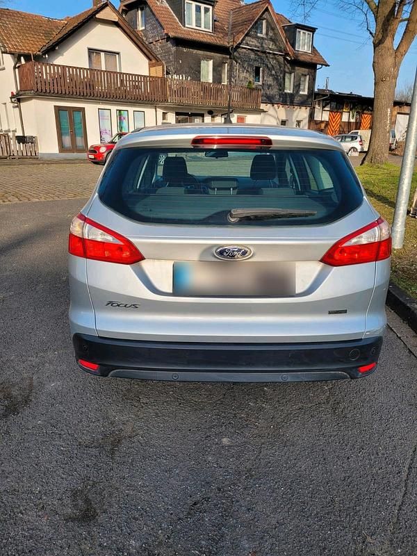Usata Ford Focus 2013 Grigio Station wagon