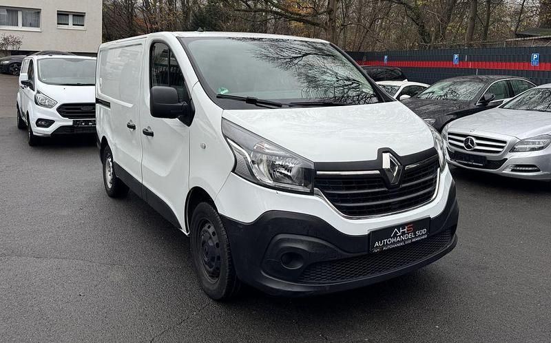 Gebraucht Renault Trafic Komfort 120 PS (88 kW) 2021 Weiß Van / Kleinbus