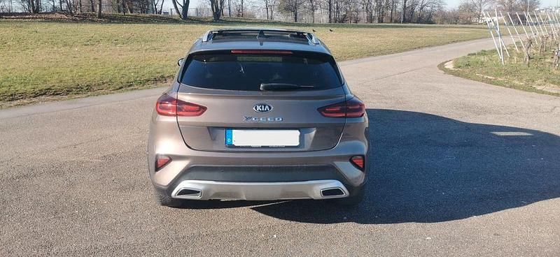 Gebraucht Kia XCeed Platinum 105 PS (77 kW) 2020 Braun SUV