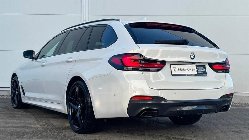 Gebraucht BMW 530 Efficient Dynamics 286 PS (210 kW) 2022 Alpinweiß uni Kombi