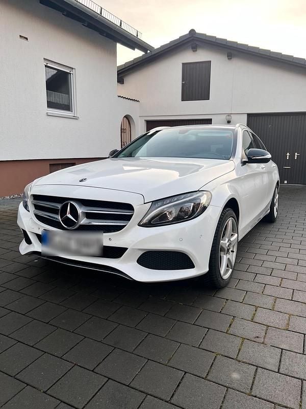 Gebraucht Mercedes C220 170 PS (125 kW) 2014 Weiß Kombi