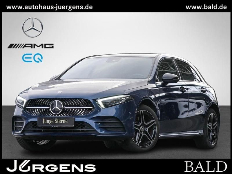 Denimblau metallic Gebraucht 2021 Mercedes A250 AMG Limousine | 26.690 € (Guter Preis) - Bild 1/4
