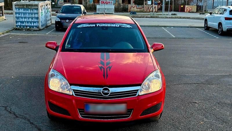 Gebraucht Opel Astra 116 PS (85 kW) 2009 Rot Limousine