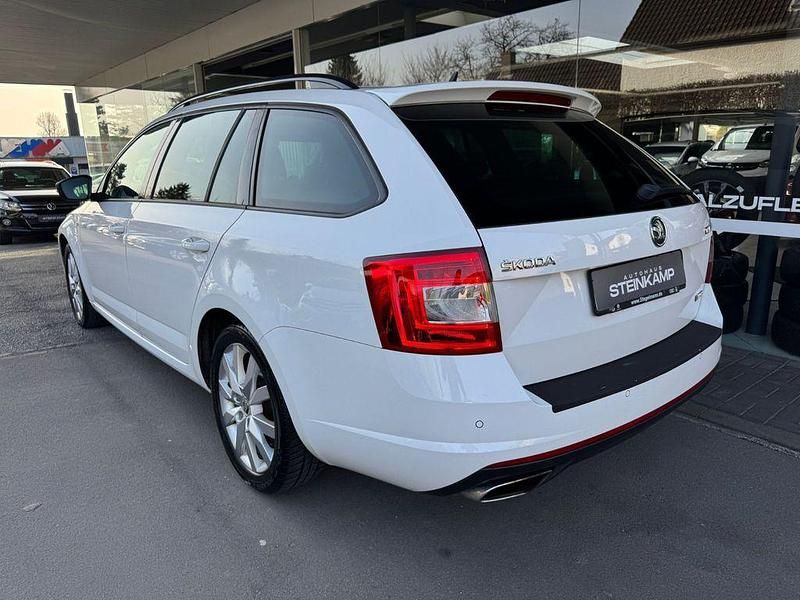 Gebraucht Skoda Octavia RS 184 PS (135 kW) 2014 Weiß Kleinwagen