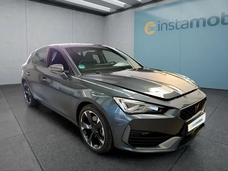 Gebraucht Cupra Leon 150 PS (110 kW) 2023 Grau Kleinwagen