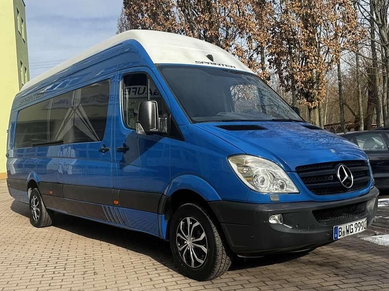 Gebraucht Mercedes Sprinter 163 PS (119 kW) 2010 Blau Van