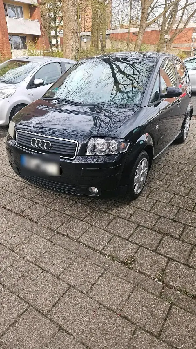 Second-hand Audi A2 95 CP (69 kW) 2004 Negru Hatchback