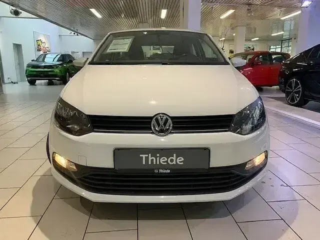 Gebraucht VW Polo Trendline 90 PS (66 kW) 2017 Weiß Kleinwagen