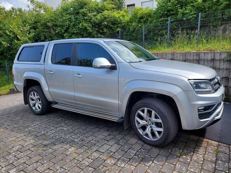 Silber Gebraucht 2018 VW Amarok Highline Abholung | 42.000 € (Teuer) - Bild 1/4