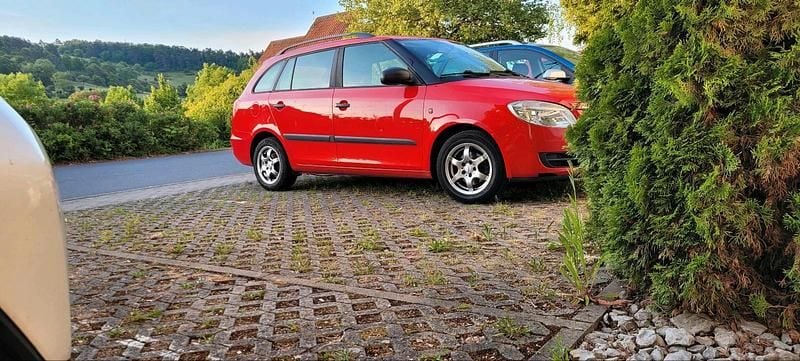 Gebraucht Skoda Fabia 86 PS (63 kW) 2009 Rot Kombi