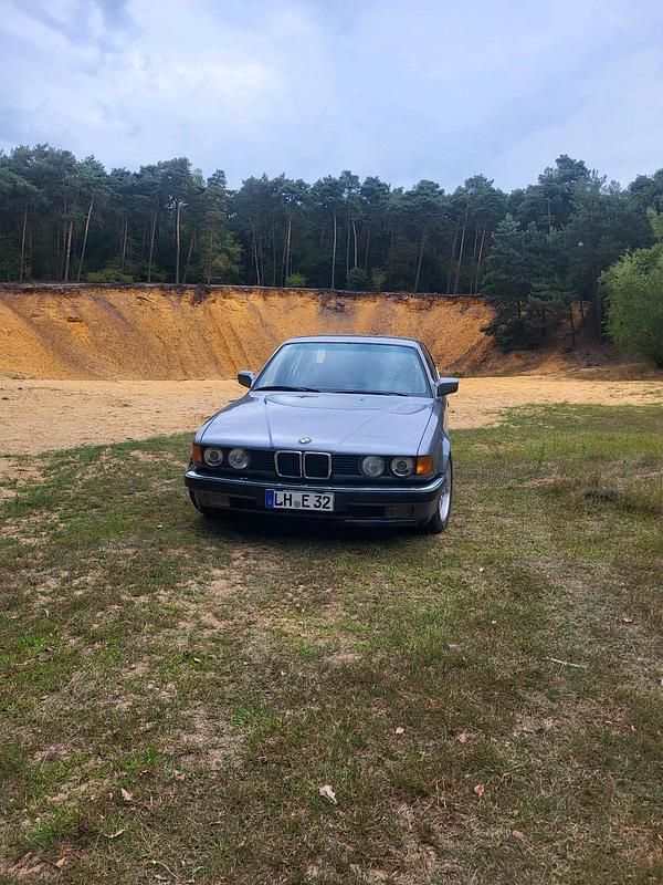 Gebraucht 1991 BMW 730 Limousine | 5.000 € - Bild 1/4