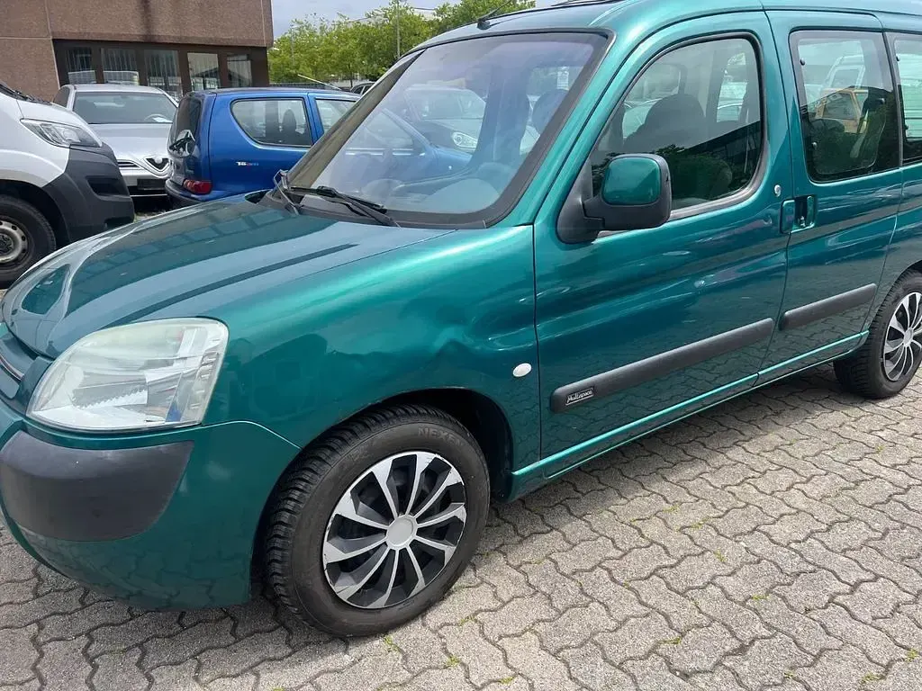 Gebraucht Citroën Berlingo 109 PS (80 kW) 2003 Grün Van / Kleinbus
