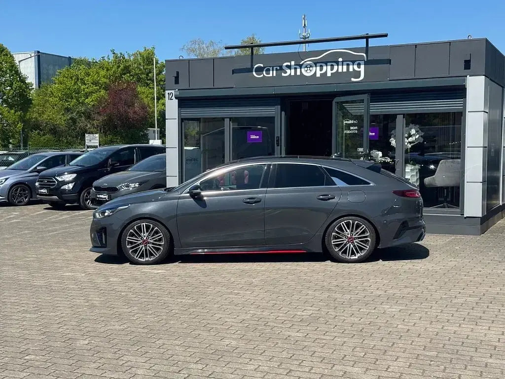 Gebraucht Kia ProCeed GT Sport 204 PS (150 kW) 2019 Grau Kleinwagen