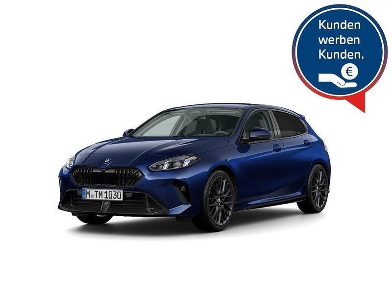 Blau Neu 2025 BMW 120 M Sport Kleinwagen | 44.990 € (Etwas zu teuer) - Bild 1/4