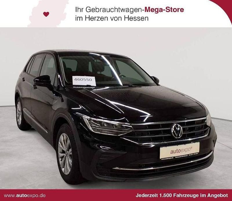 Deep black perleffekt Gebraucht 2021 VW Tiguan SUV | 22.990 € (Superpreis) - Bild 1/4