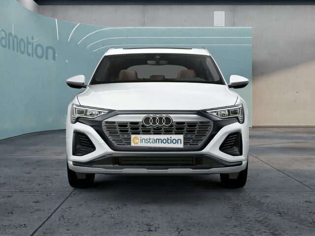 Gebraucht Audi Q8 e-tron Ambiente 250 kW (340 PS) 2023 Weiß SUV