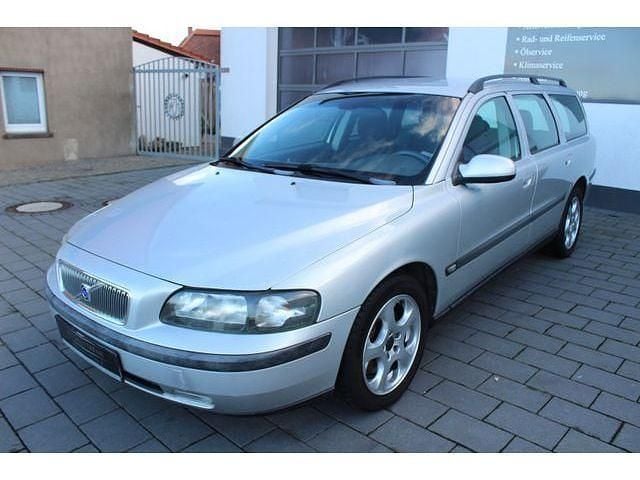 Silber Gebraucht 2003 Volvo V70 Kombi | 2.990 € (Fairer Preis) - Bild 1/4