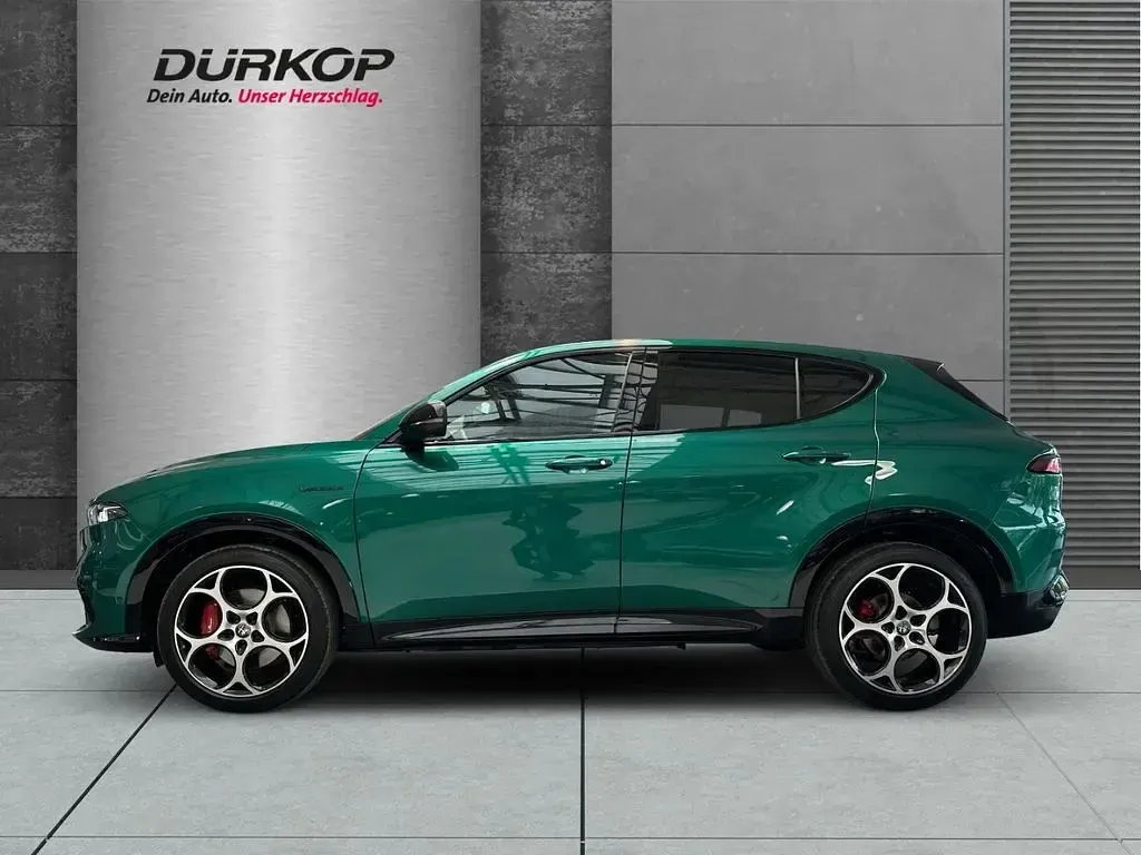 Neu Alfa Romeo Tonale Veloce 174 PS (127 kW) 2026 Grün SUV