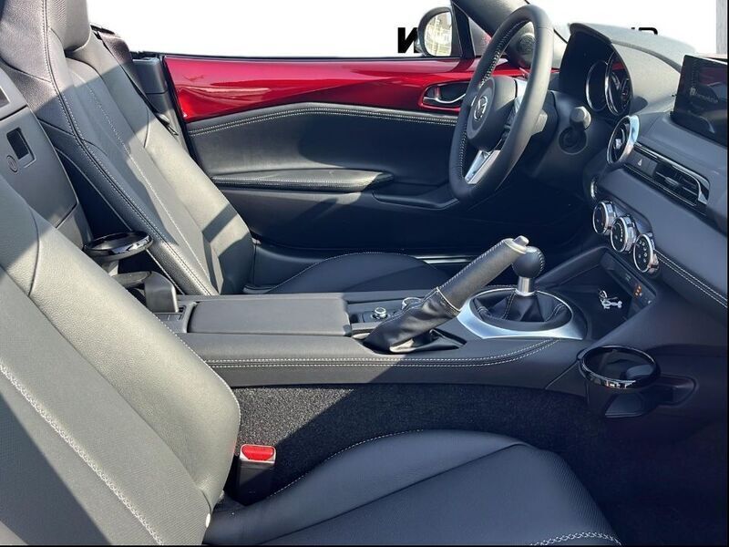 Gebraucht Mazda MX5 Exclusive-Line 132 PS (97 kW) 2025 Cabrio