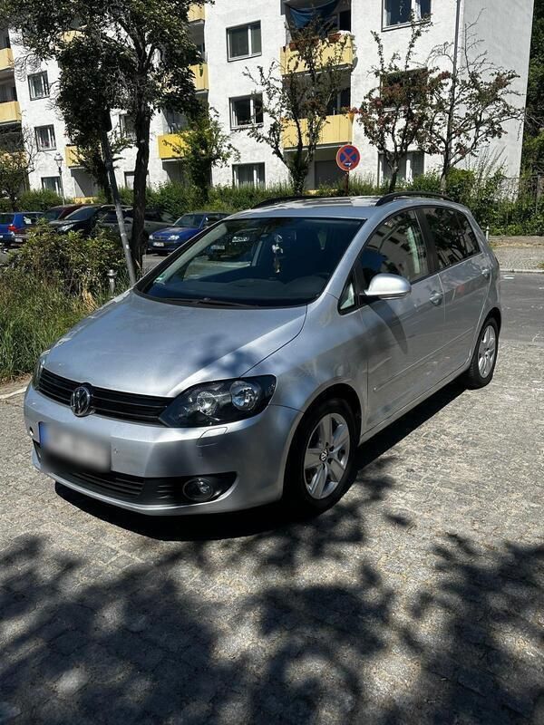 Silber Gebraucht 2010 VW Golf Plus Cross Van / Kleinbus | 6.400 € (Fairer Preis) - Bild 1/4