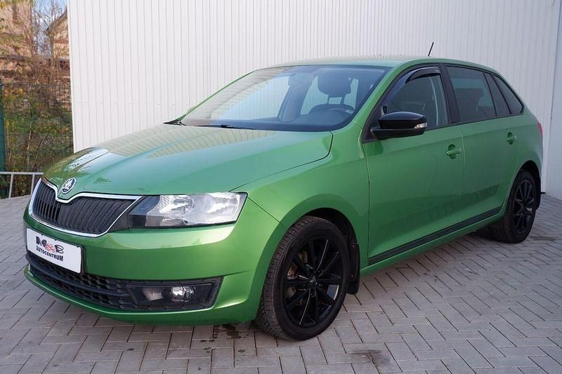Gebraucht Skoda Rapid 90 PS (66 kW) 2017 Grün Limousine