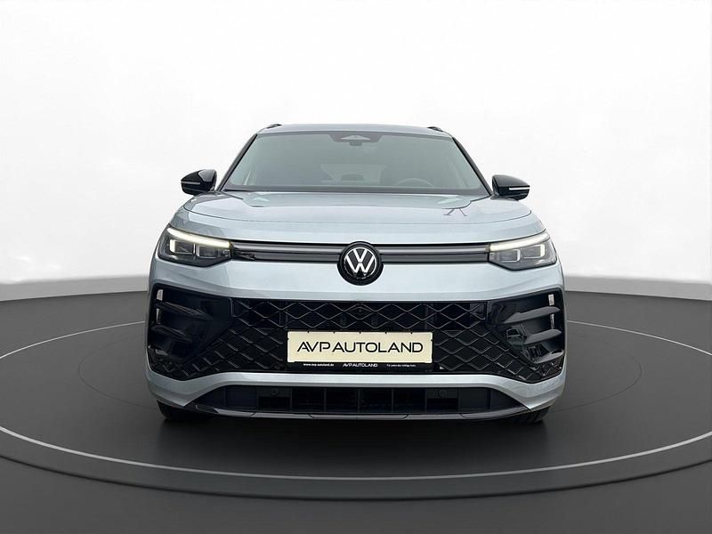 Gebraucht VW Tayron Style 272 PS (200 kW) 2026 Oyster silver SUV