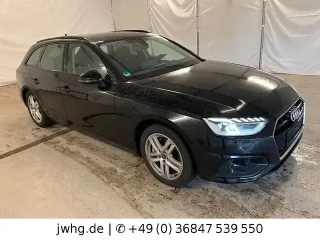 Gebraucht Audi A4 Ambiente 204 PS (150 kW) 2022 Schwarz Kombi