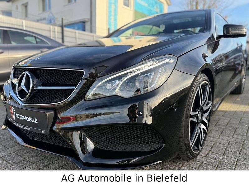 Gebraucht Mercedes E200 AMG 184 PS (135 kW) 2017 Schwarz Coupé