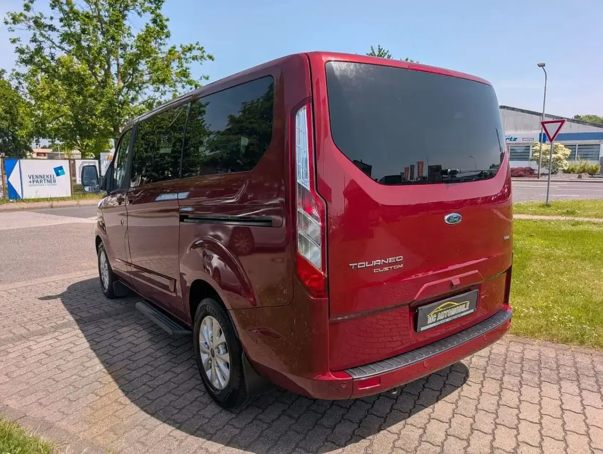 Gebraucht Ford Transit Custom 125 PS (91 kW) 2021 Rot Kombi