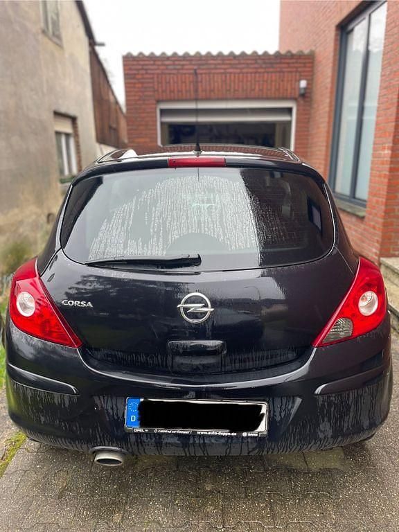 Gebraucht Opel Corsa Edition 87 PS (63 kW) 2011 Schwarz Kleinwagen